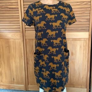 Vivienne Tam horse tunic with pockets size medium chestnut brown and blue cute!